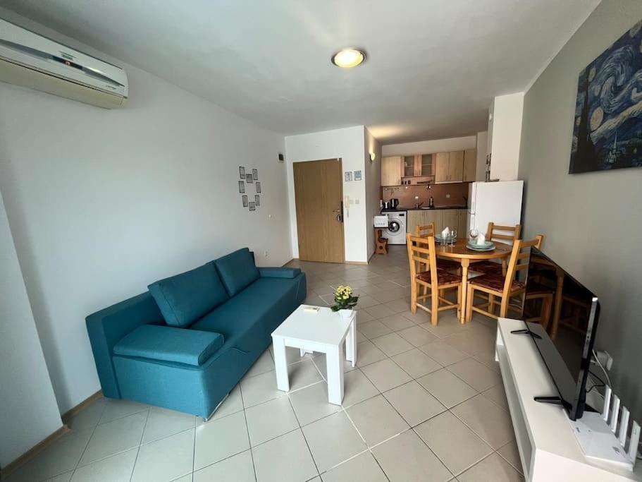 Large Apartment In Солнечный берег Экстерьер фото